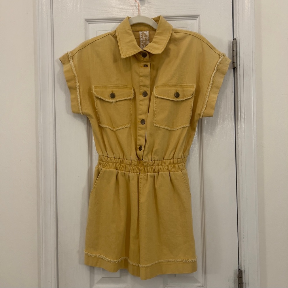Sadie & Sage Shooting Star Yellow Romper